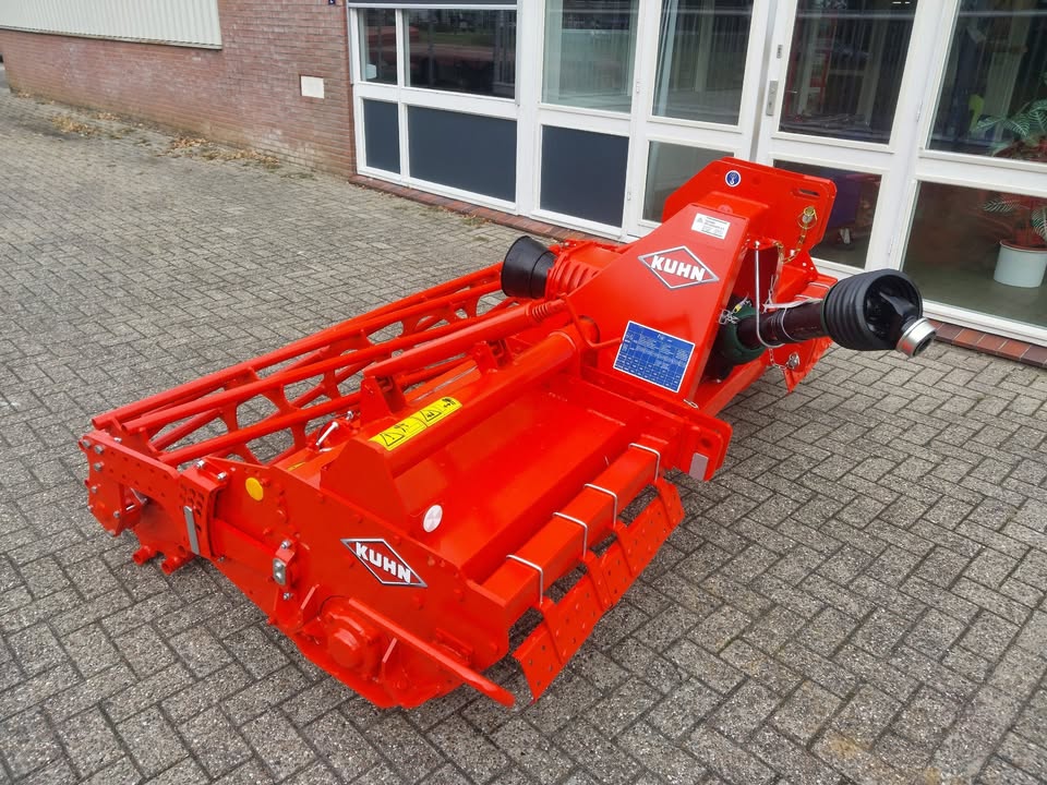  Deze nieuwe Kuhn frees type EL