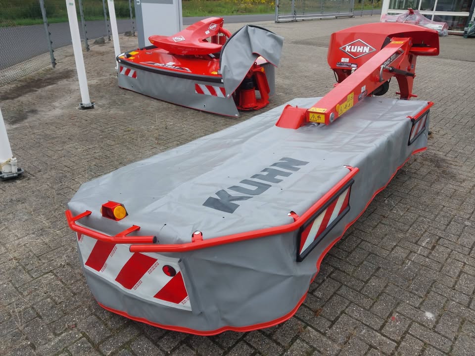  Nieuwe Kuhn maaiset afgeleverd