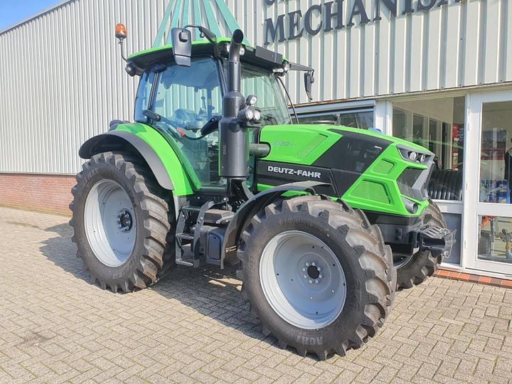 Nieuwe Deutz-Fahr trekker type