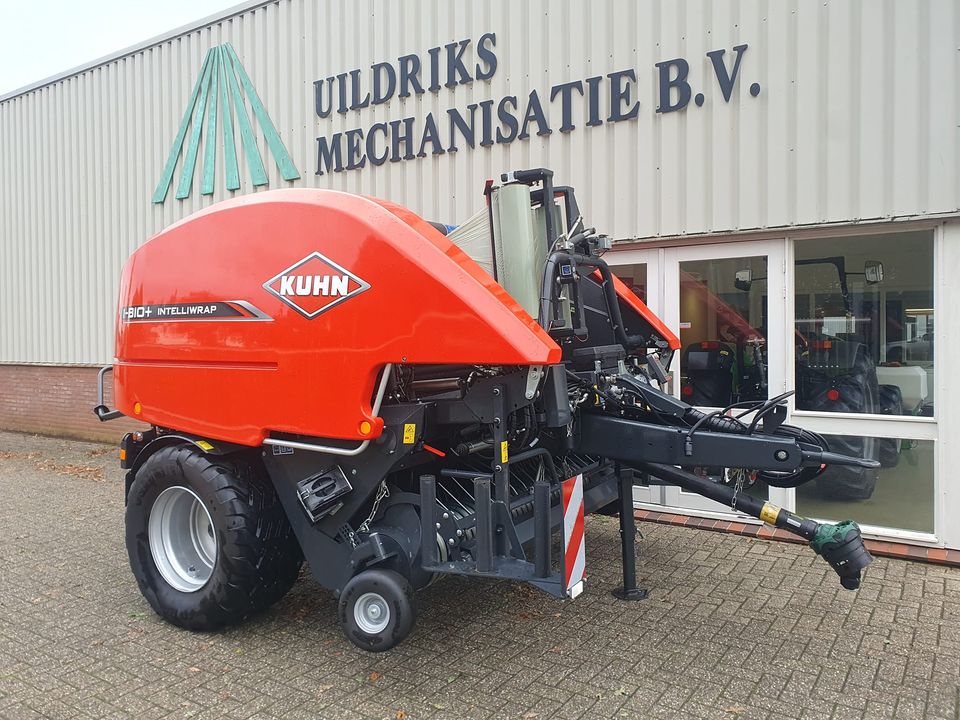  Onze demo Kuhn rondebalen pers
