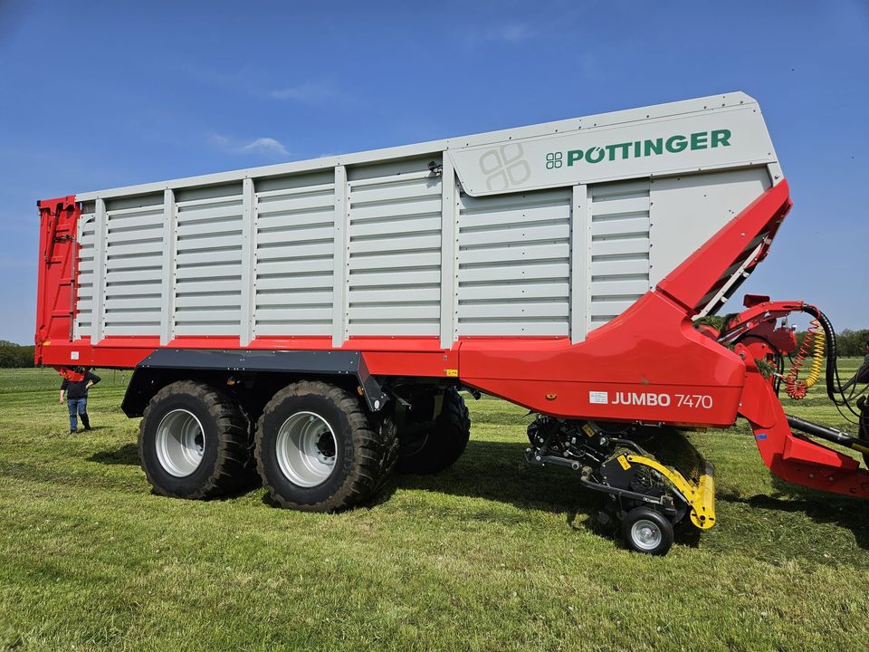  Deze nieuwe Pottinger opraapwagen