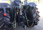 Deutz-Fahr 4070 E met frontlader