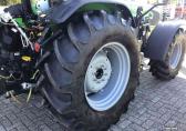 Deutz-Fahr 4070 E met frontlader