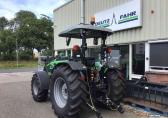 Deutz-Fahr 4070 E met Stoll